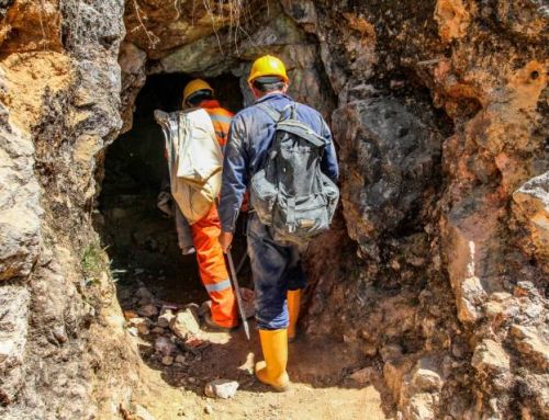 Dos ‘mentores mineros’ buscan erradicar el mercurio de Santander